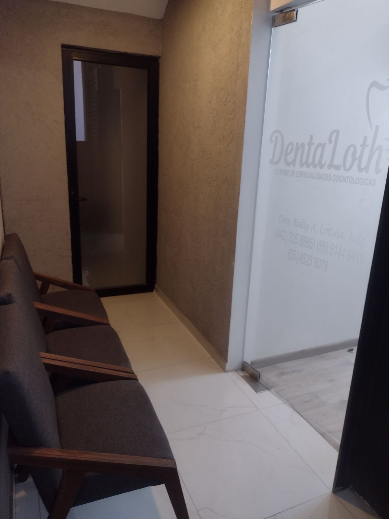 Recepción DentaLoth Querétaro
